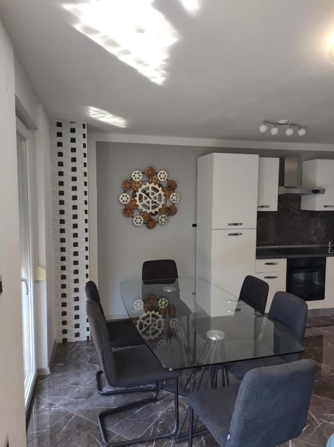 Modern Apartment Ana Rovinj Exterior foto