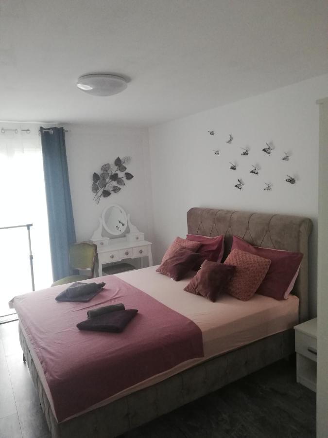 Modern Apartment Ana Rovinj Exterior foto